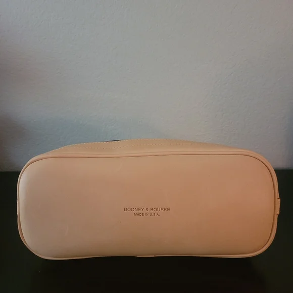 Dooney and Bourke Small  zip zip  Satchel  made  in  USA 🇺🇸 - Picture 6 of 16